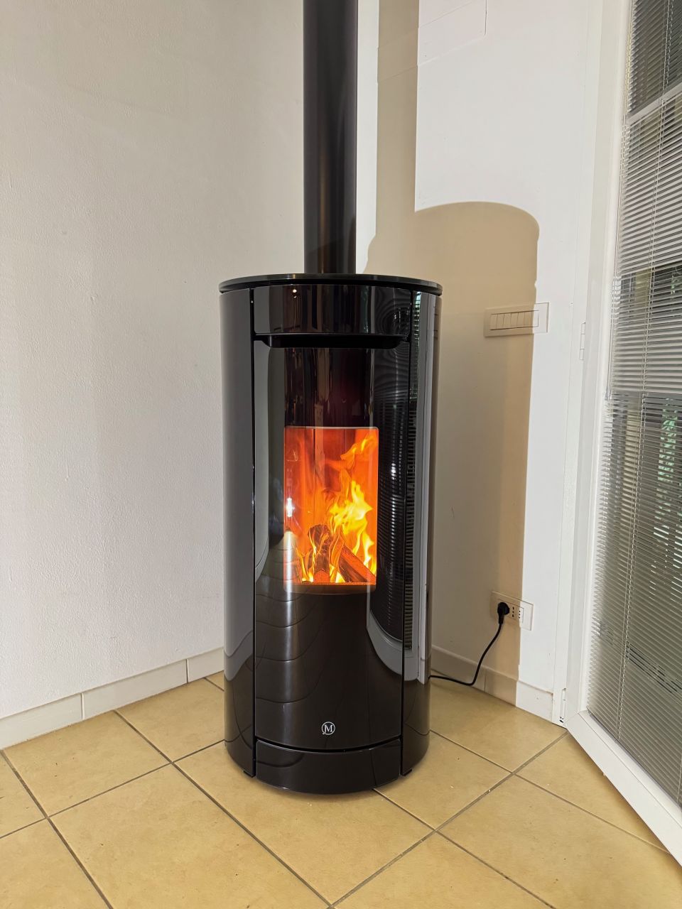 Stufa JollyMec Botero T-win (legna - pellet)